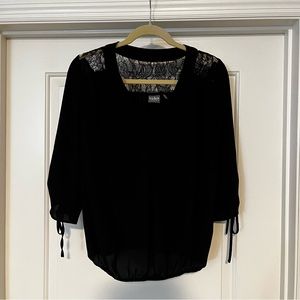 New York & Co black blouse Small